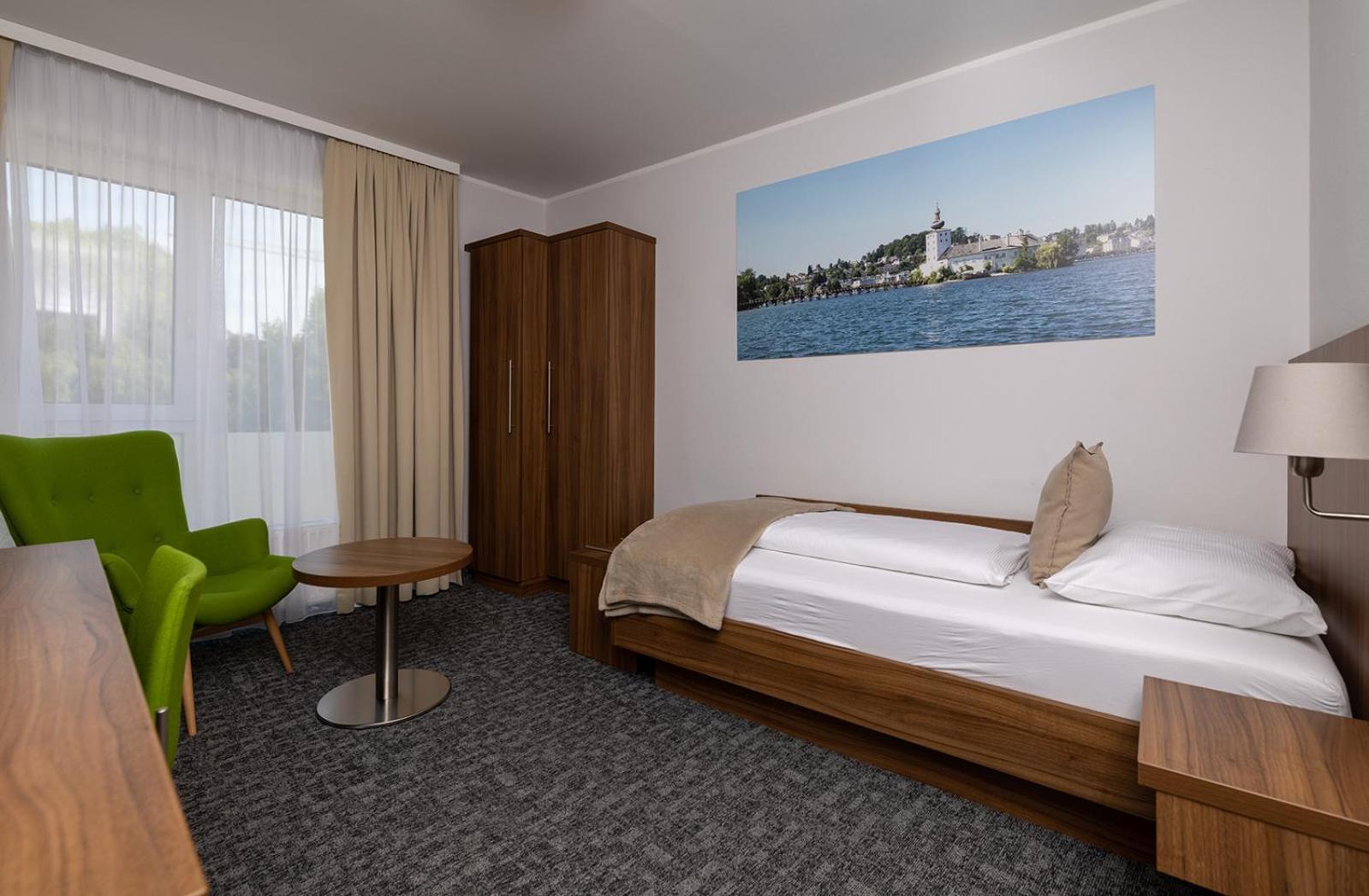 Seehotel Im Weyer Gmunden Exterior foto