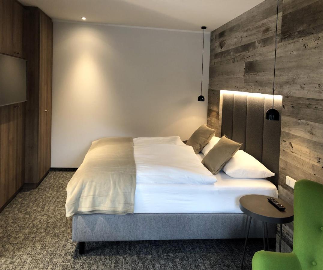 Seehotel Im Weyer Gmunden Exterior foto